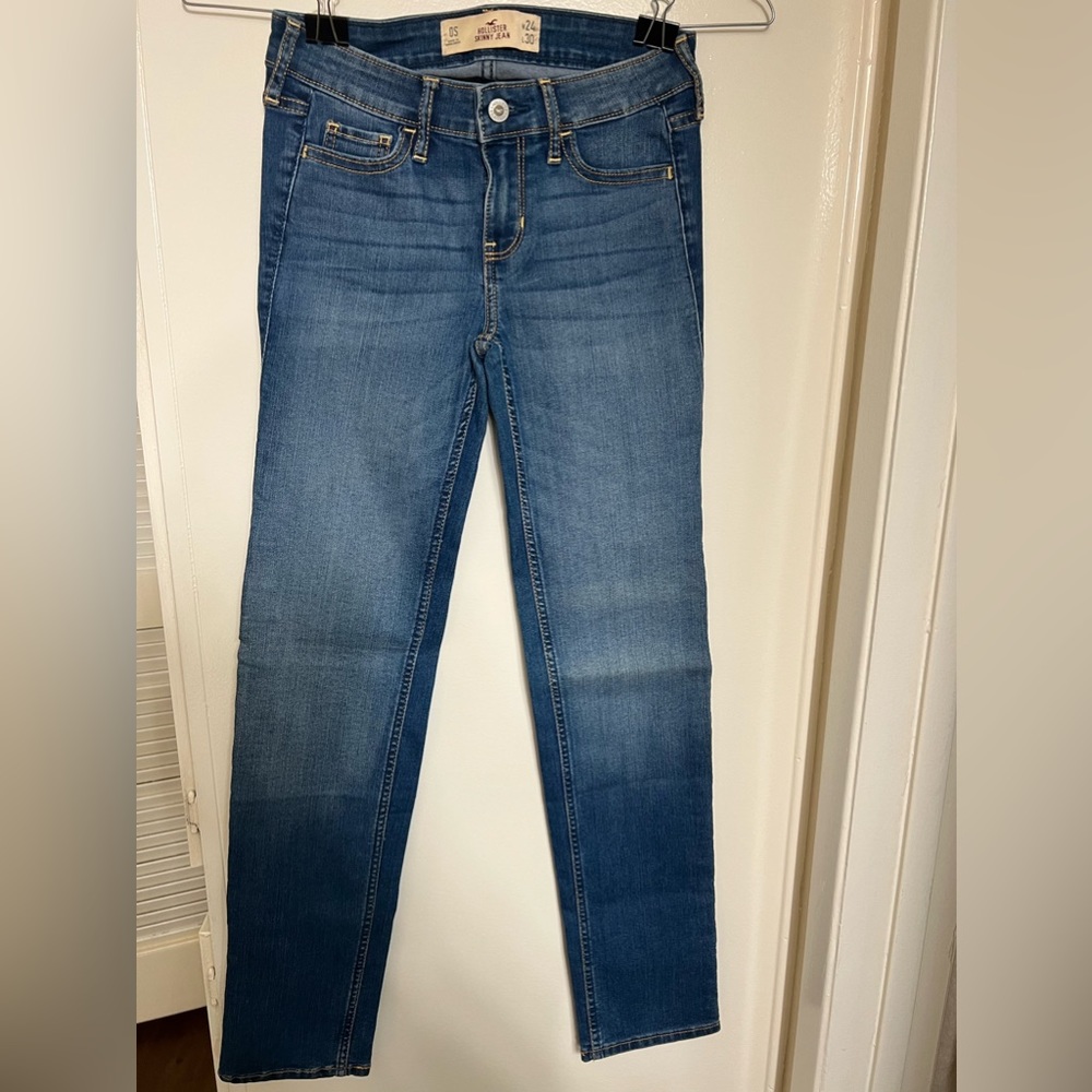 Hollister Jean